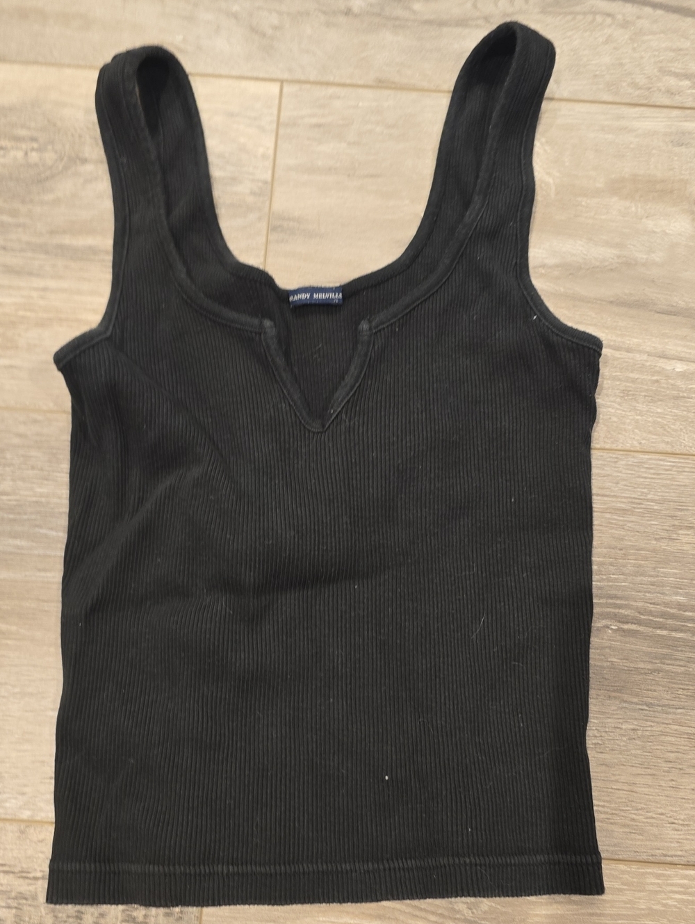 Brandy Melville Ribbed V-Notch Tank